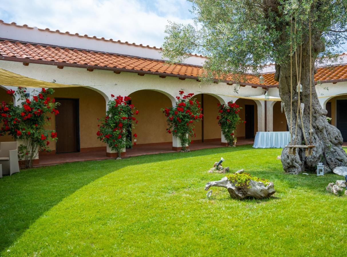 Tenuta Amalthea Villa Sessa Aurunca Buitenkant foto