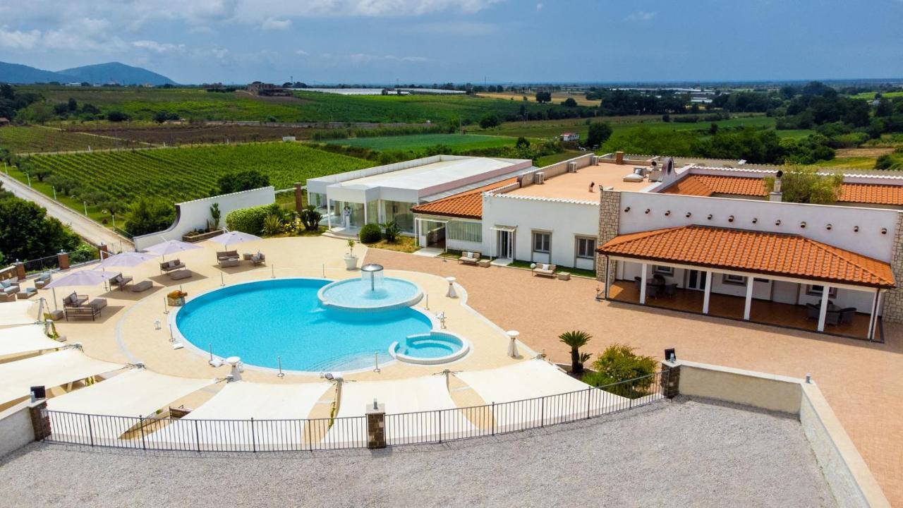 Tenuta Amalthea Villa Sessa Aurunca Buitenkant foto